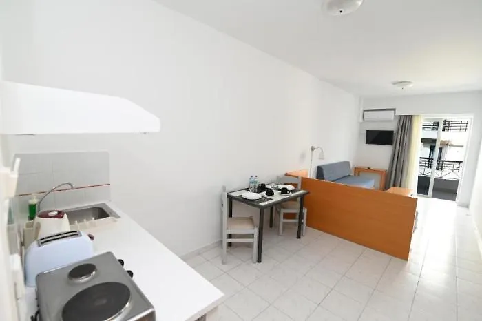 Jasmine Hotel apartamentowy 4*